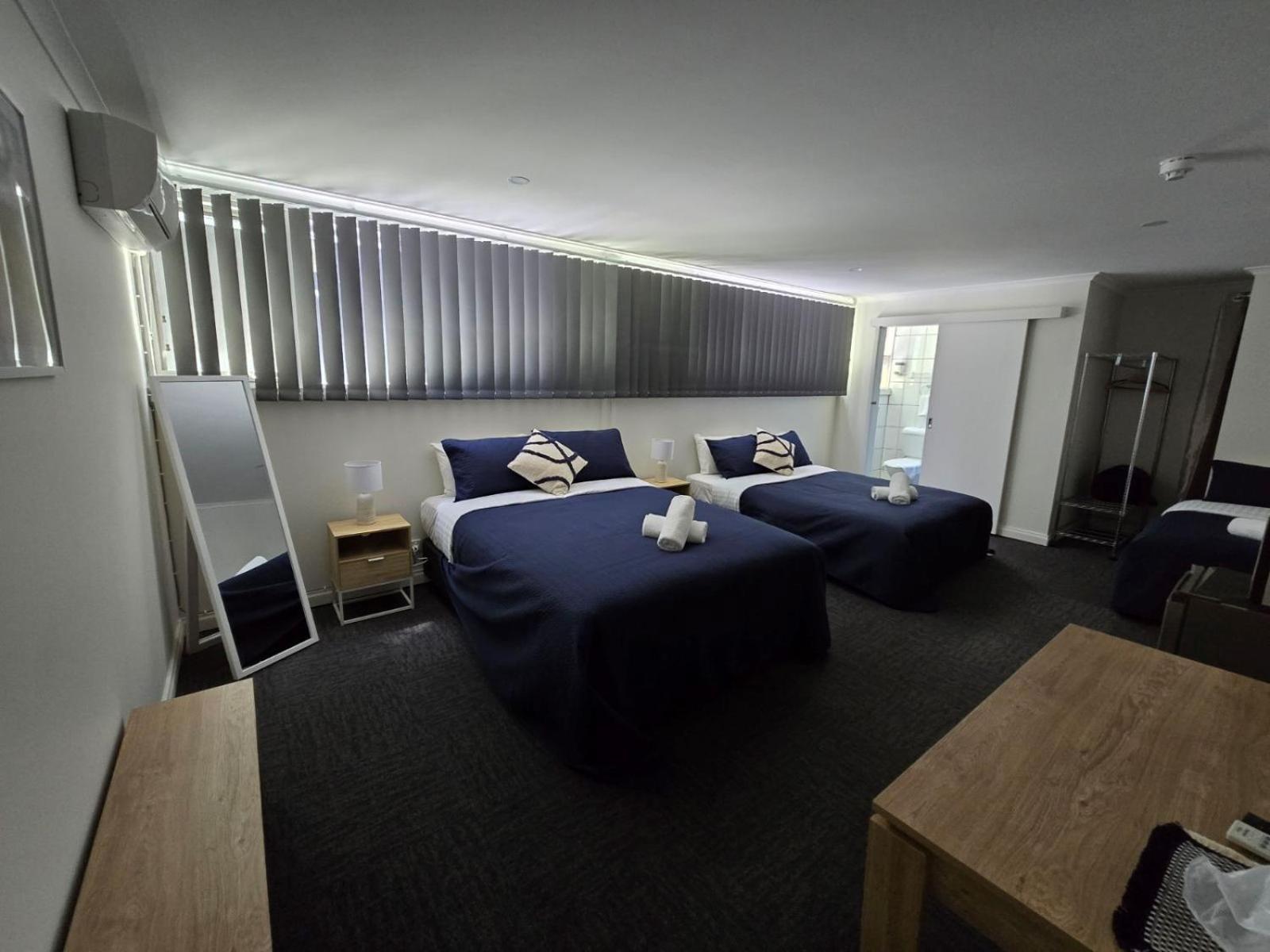 Warners Bay Hotel Екстериор снимка